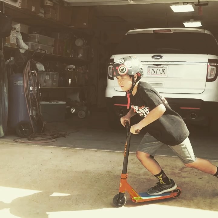 Scooter clip with @0_when , we had an awesome time making the new ramp !!...